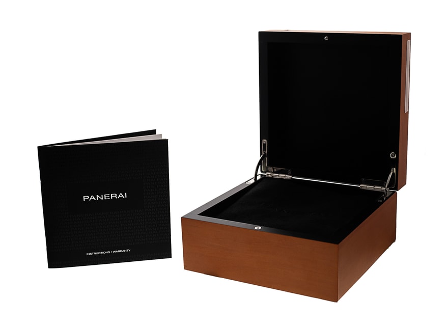 Panerai Luminor Chrono PAM01109 Image 4